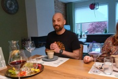 09527cdc-971c-4e7d-b63f-78bbd859624e