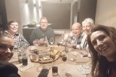 c1feff3b-ecc5-43d0-a8e5-1c9c725d7393